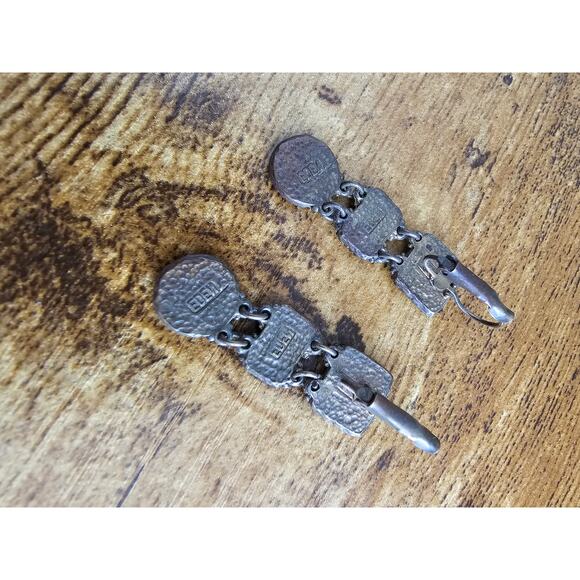 Vintage Y2K Clip On Dangle Earrings Pink Red Enamel Hearts w/ Rhinestones - Picture 3 of 3